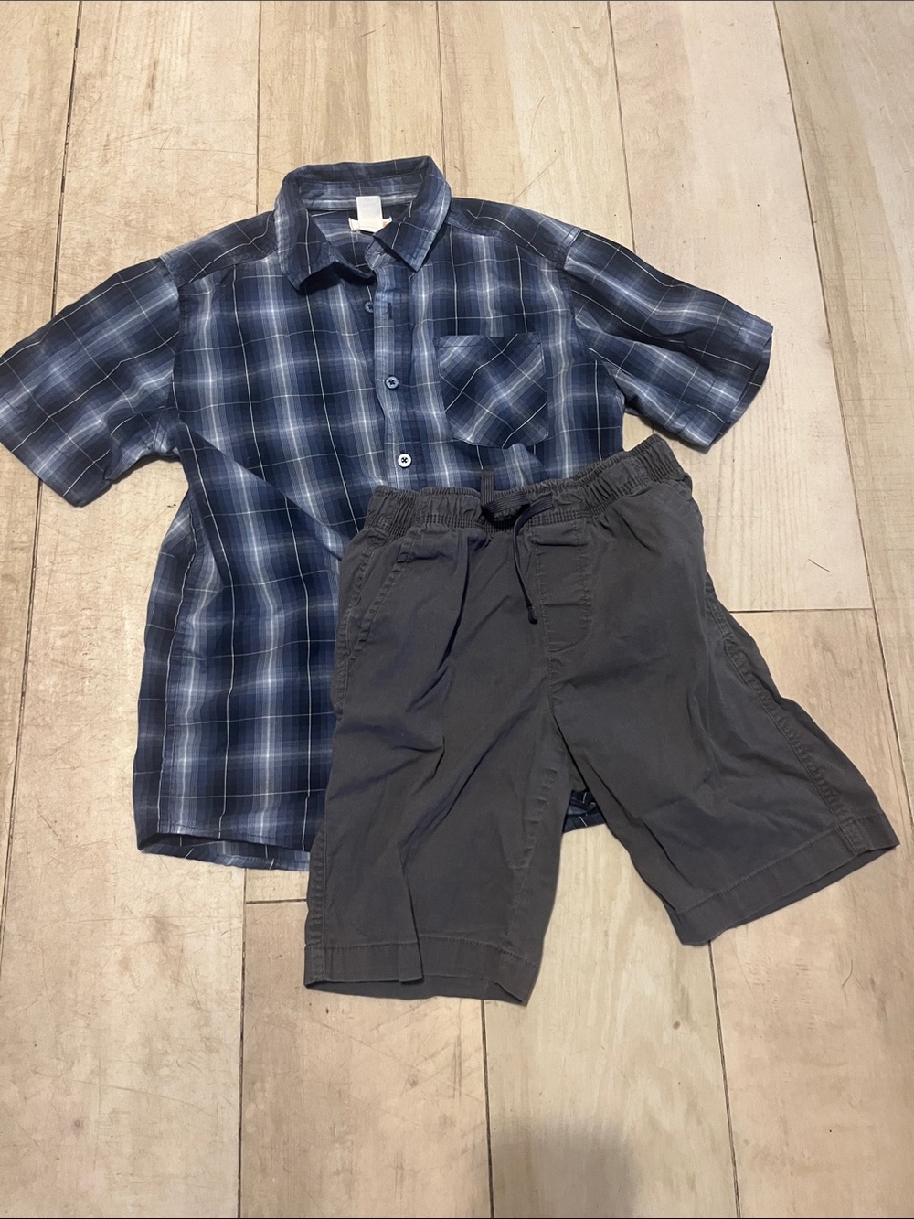 Boys 10/12 - Route 66 Boys Blue/Gray shirt & gray Elastic-Waist Shorts